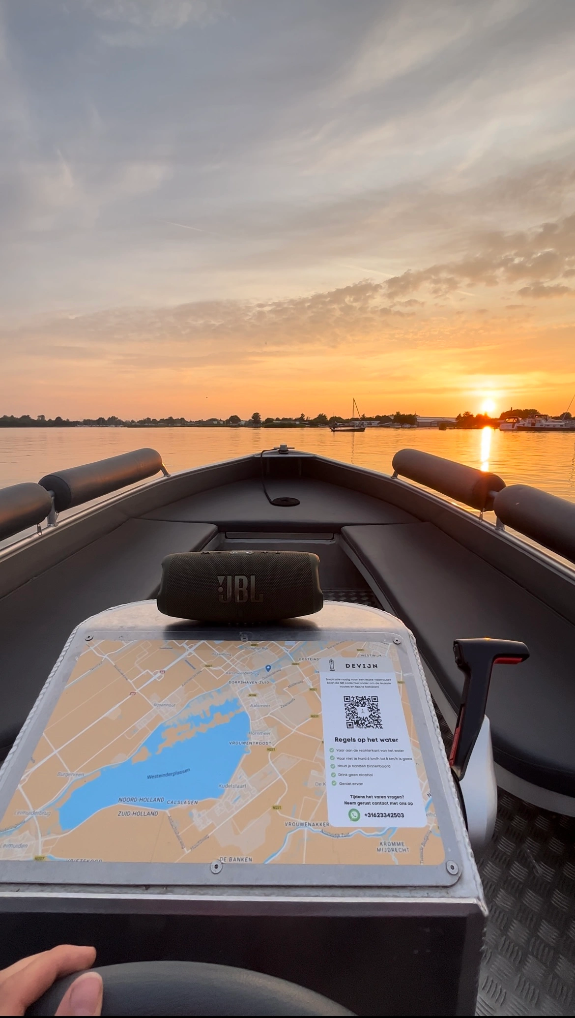 Varen met een groep — Devijn Bootverhuur op Instagram